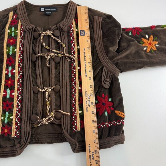 Casual Studio Women's Brown Velvet Multicolor Embroidered Floral Size S Small - Picture 8 of 10